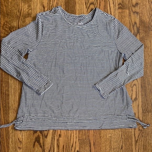 Blue and White stripe long sleeve, drawstring bottom Any Body shirt, size medium - Picture 7 of 9